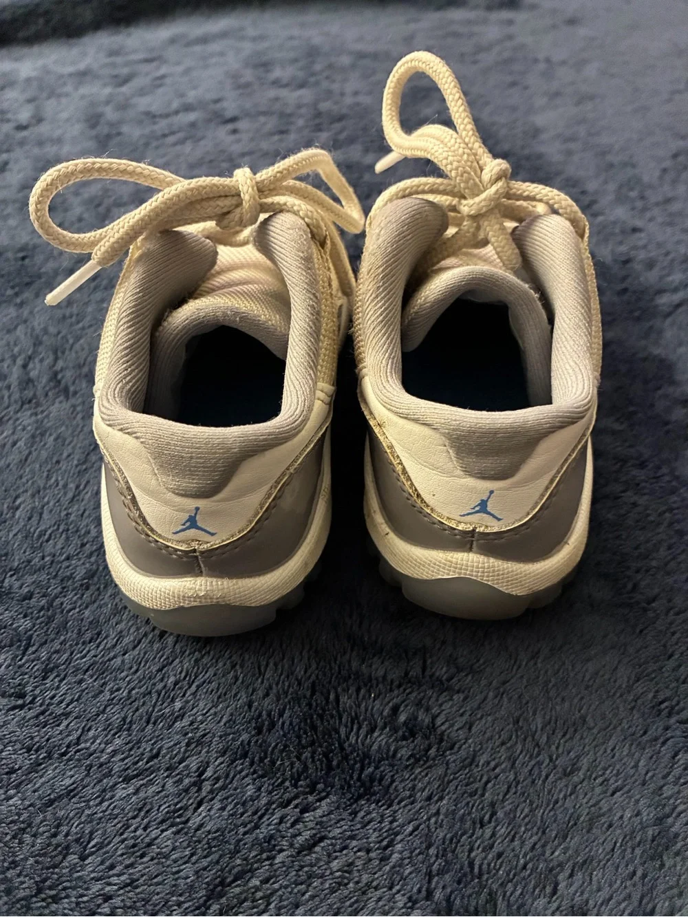 Jordan XI Low Cool Grey Kids Sneakers